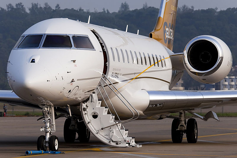 Bombardier Global 6000 2015